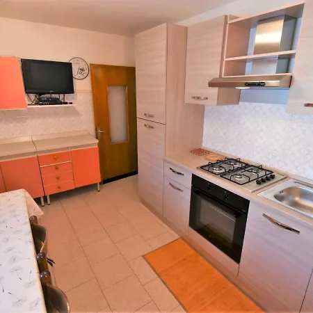 Apartment Casa Cantoni By Interhome Livigno